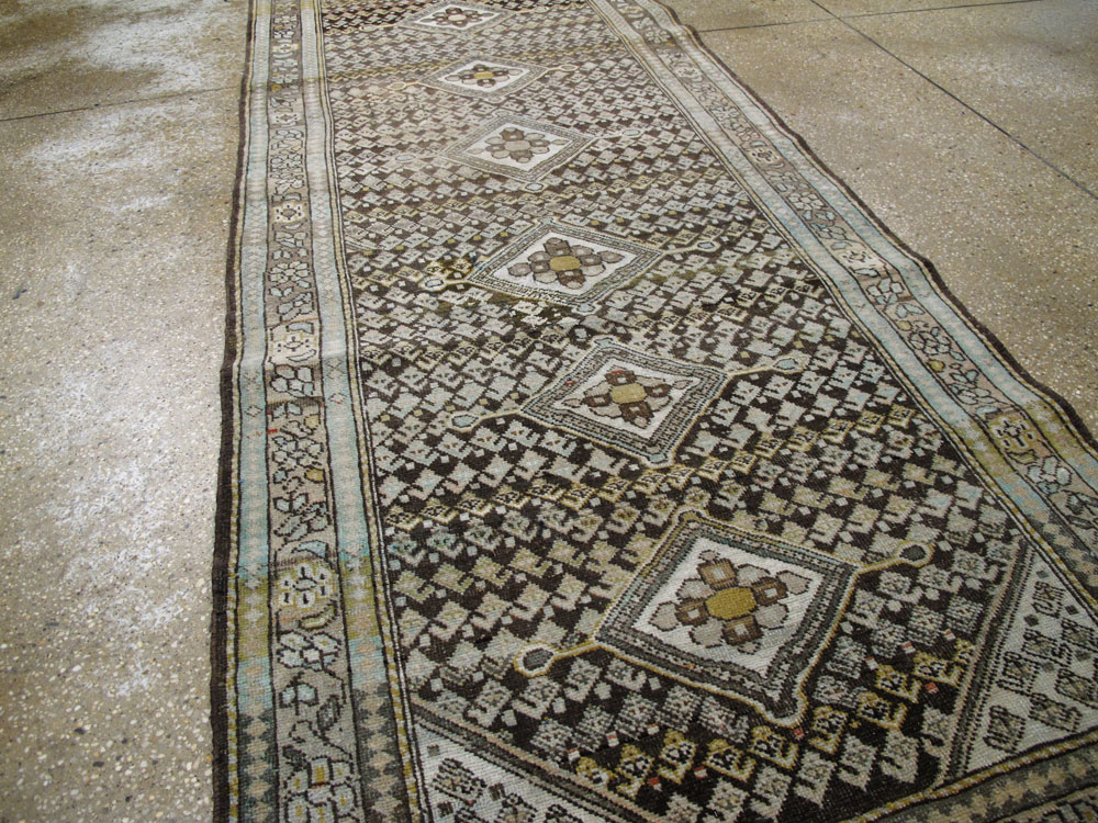 Vintage Persian Malayer Runner, No.21661 - Galerie Shabab