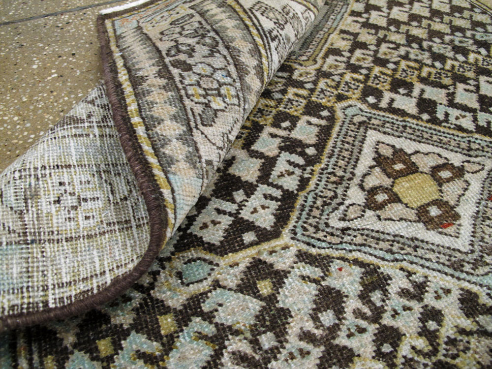 Vintage Persian Malayer Runner, No.21661 - Galerie Shabab