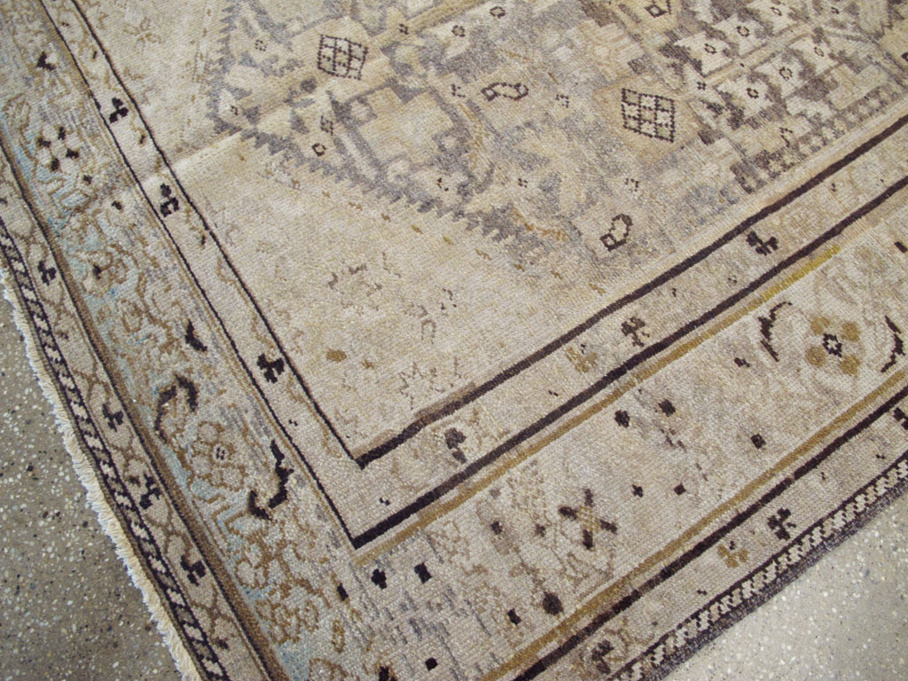 Vintage Persian Malayer Carpet, No.21662 - Galerie Shabab