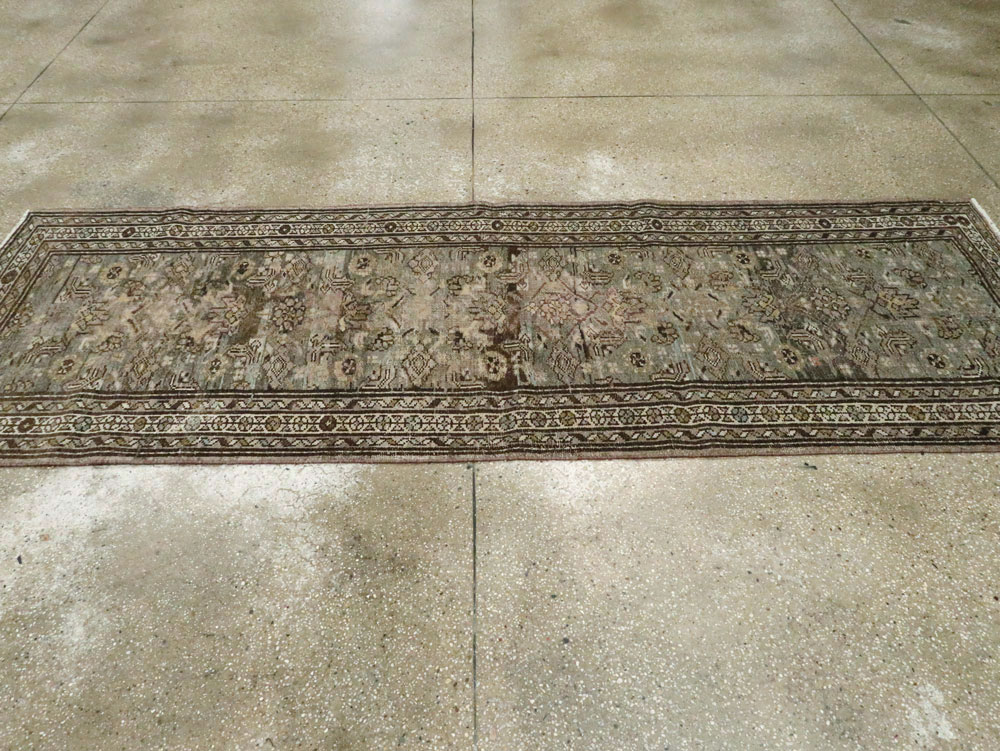 Vintage Persian Malayer Runner, No.21671 - Galerie Shabab