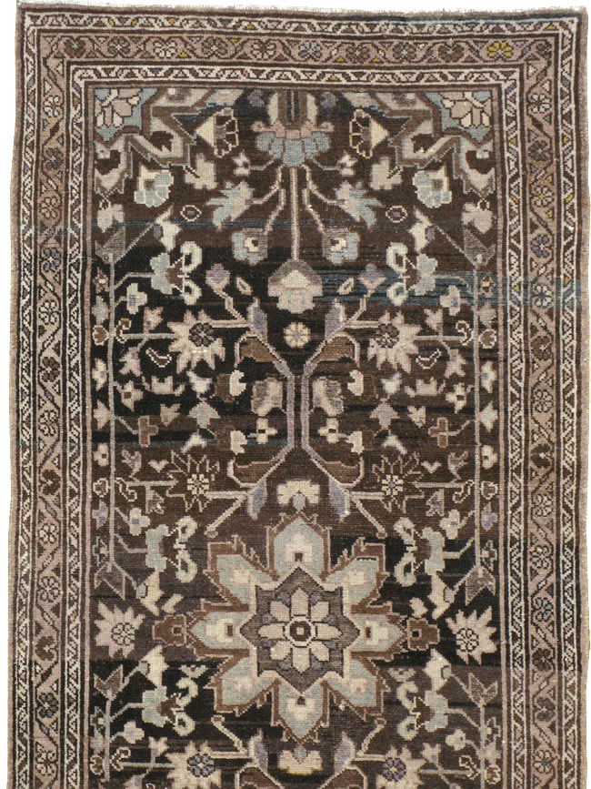 Vintage Persian Malayer Runner, No.21675 - Galerie Shabab