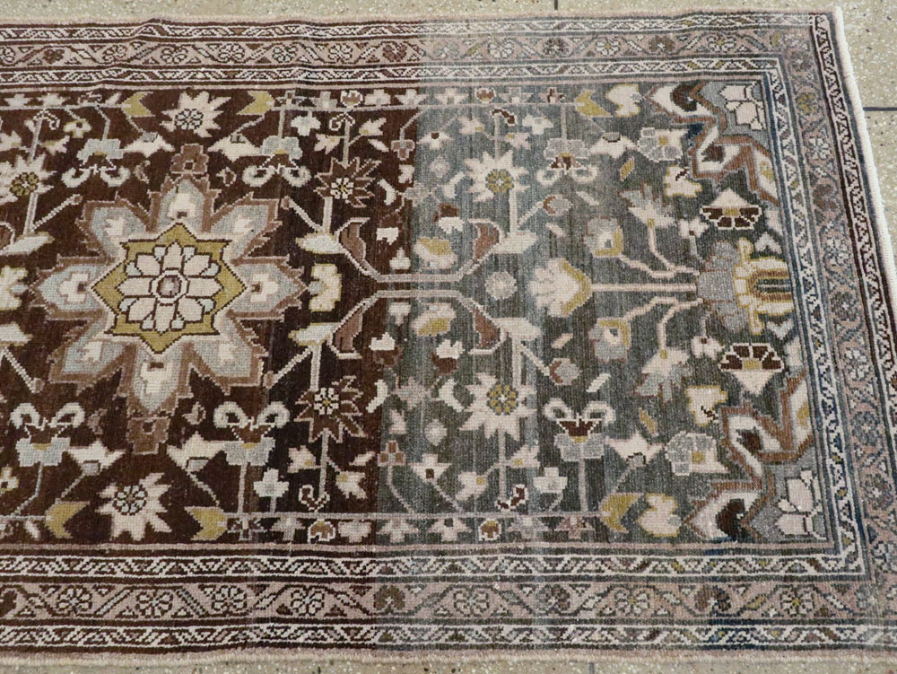 Vintage Persian Malayer Runner, No.21675 - Galerie Shabab