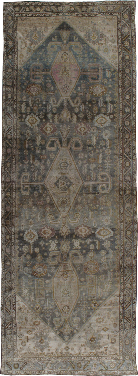 Antique Malayer Gallery Rug, No.21680 - Galerie Shabab