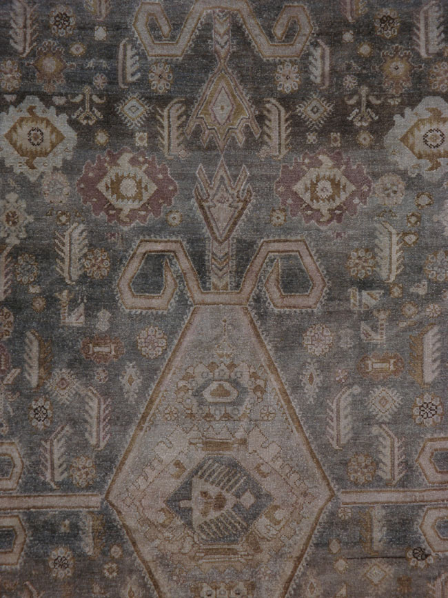 Antique Malayer Gallery Rug, No.21680 - Galerie Shabab