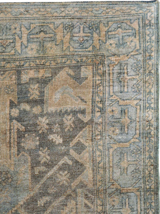 Antique Persian Bidjar Rug, No.21683 - Galerie Shabab