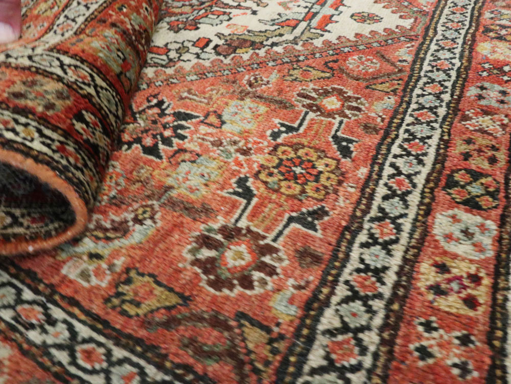 Antique Persian Fereghan Rug, No.21684 - Galerie Shabab