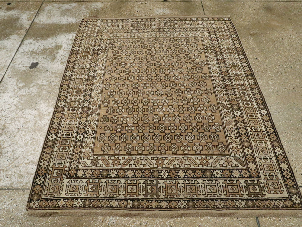 Antique Caucasian Shirvan Rug, No.21685 - Galerie Shabab