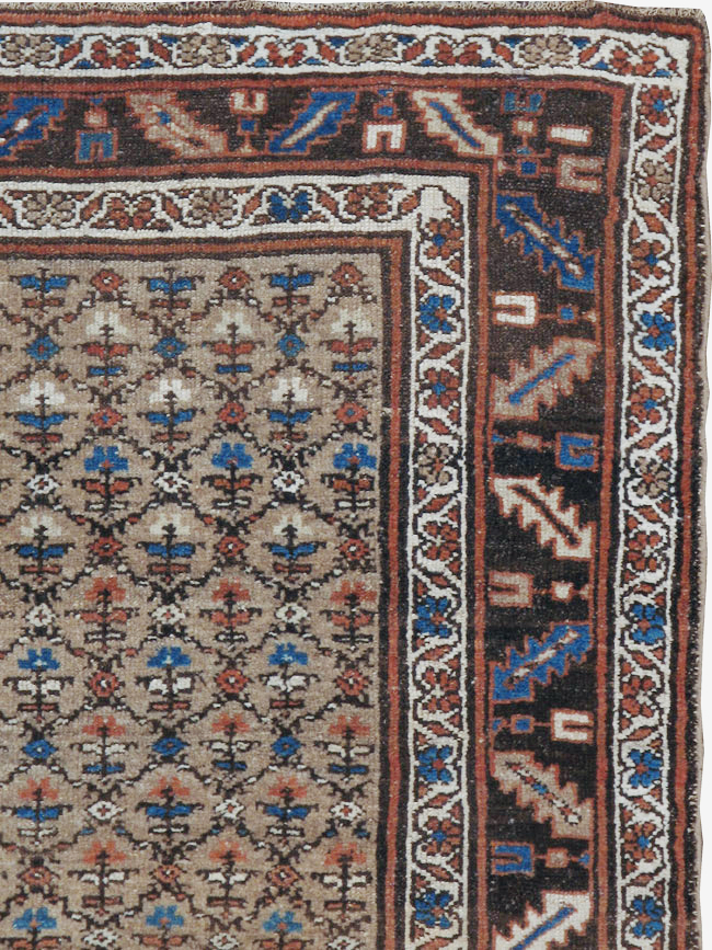 Antique Persian Kurdish Rug, No.21689 - Galerie Shabab