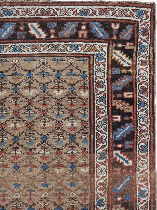 Antique Persian Kurdish Rug, No.21689 - Galerie Shabab