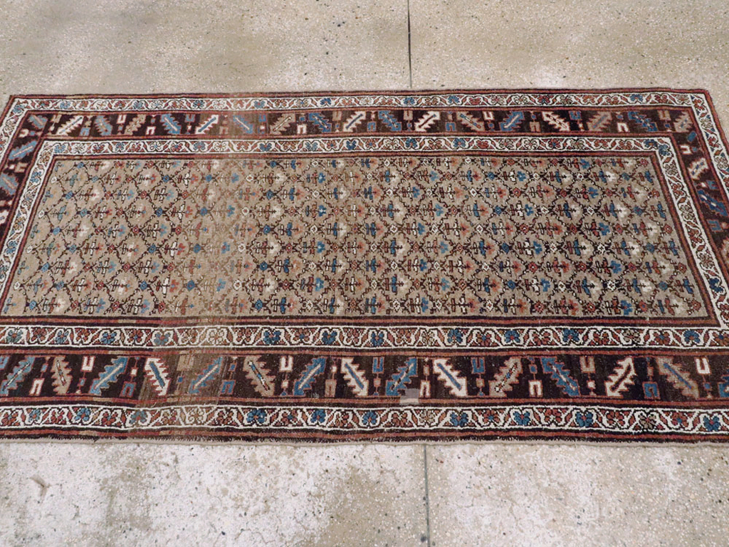 Antique Persian Kurdish Rug, No.21689 - Galerie Shabab