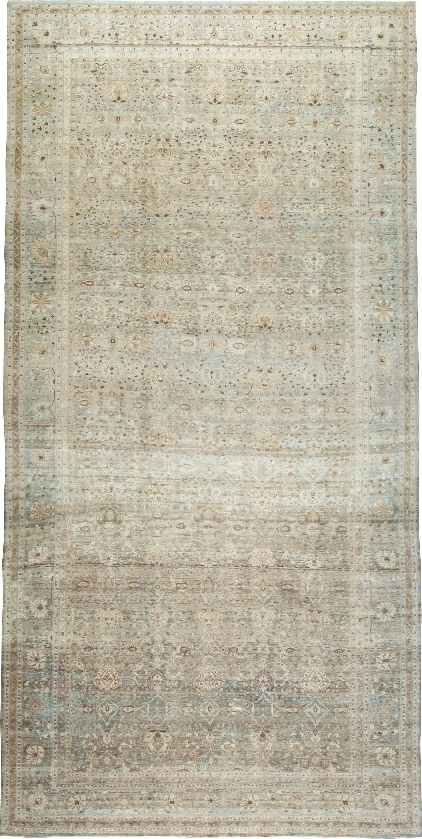 Vintage Persian Sarouk Carpet, No.21690 - Galerie Shabab