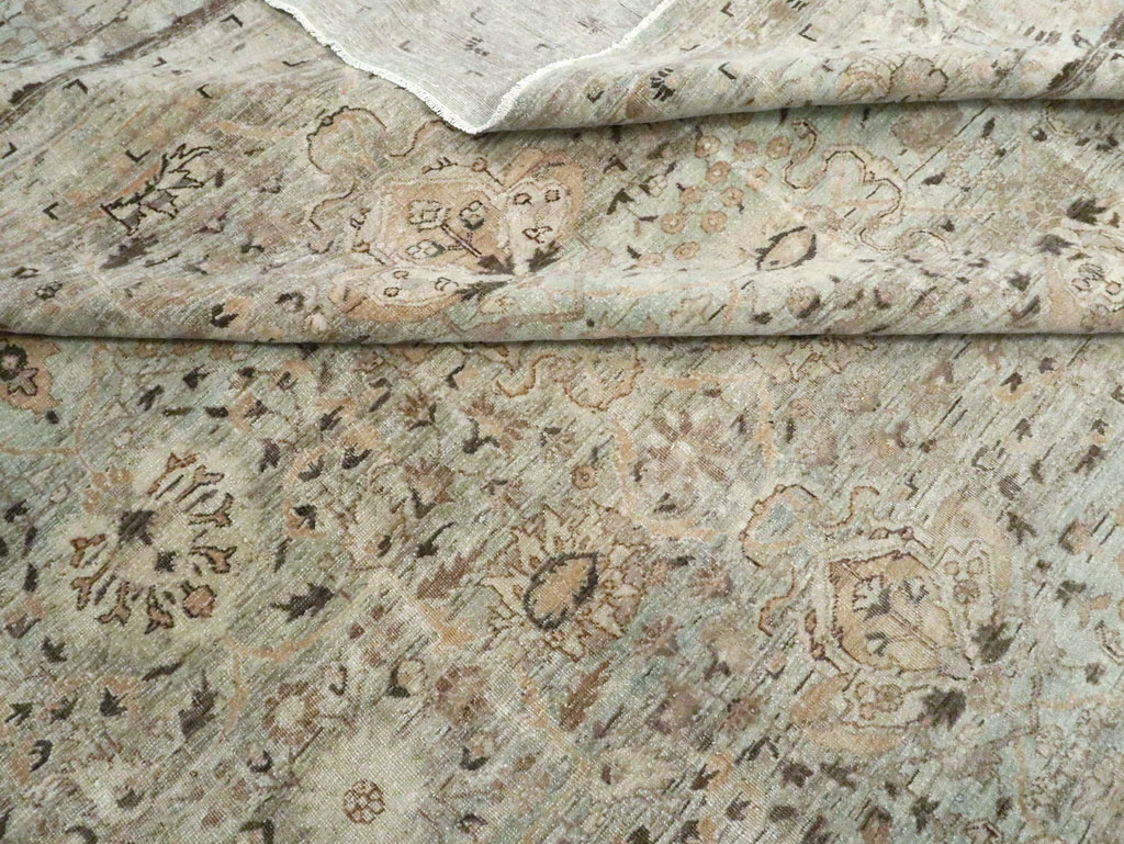 Vintage Persian Sarouk Carpet, No.21690 - Galerie Shabab