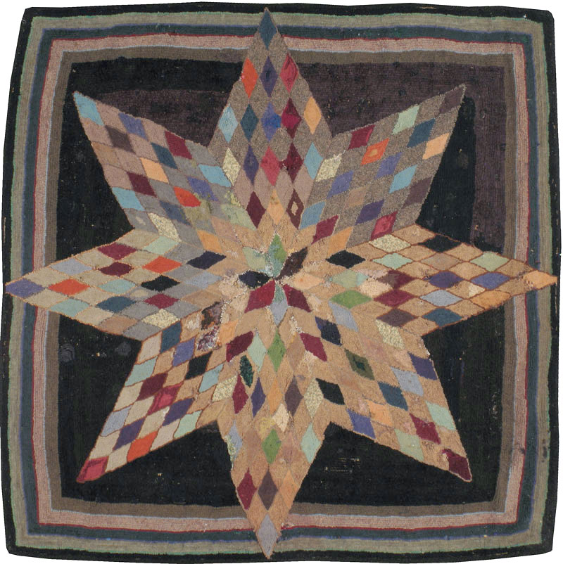 Vintage American Hooked Square Accent Rug, No.21696 - Galerie Shabab