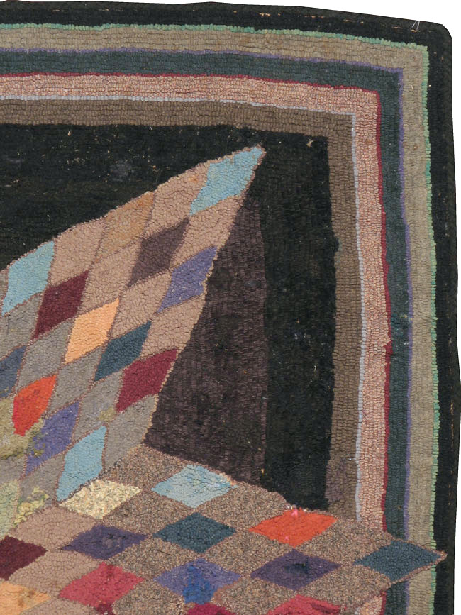 Vintage American Hooked Square Accent Rug, No.21696 - Galerie Shabab