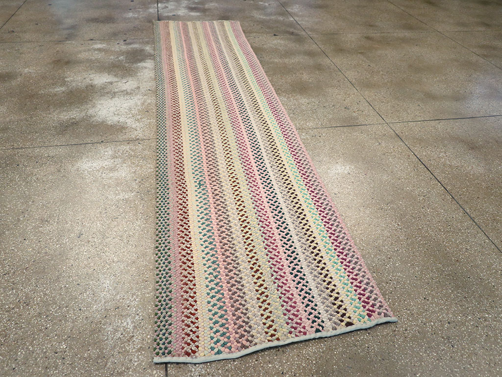 Vintage American Braided Runner, No.21697 - Galerie Shabab