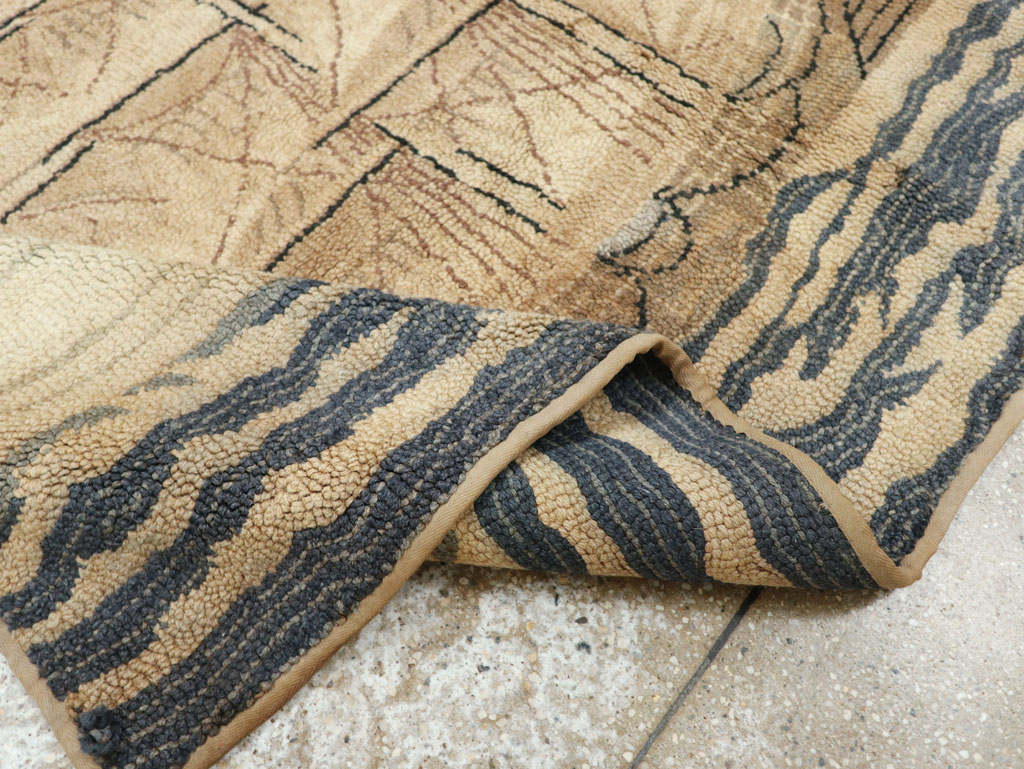 Vintage American Hooked Pictorial Accent Rug, No.21698 - Galerie Shabab