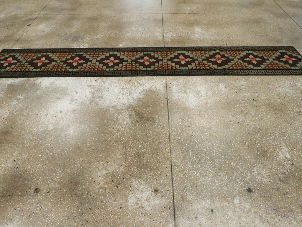 Vintage American Hook Runner, No.21704 - Galerie Shabab