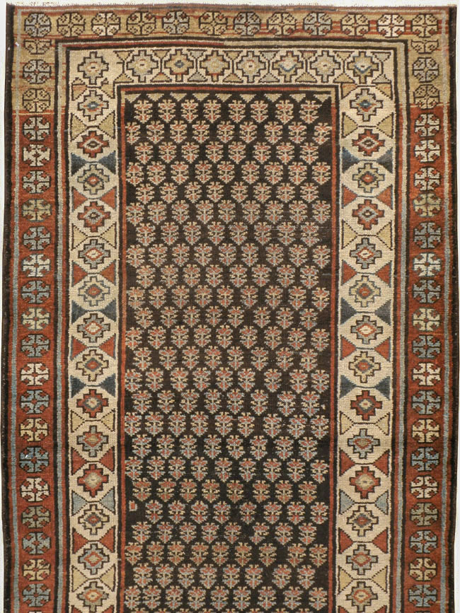 Antique Persian Kurdish Rug, No.21706 - Galerie Shabab