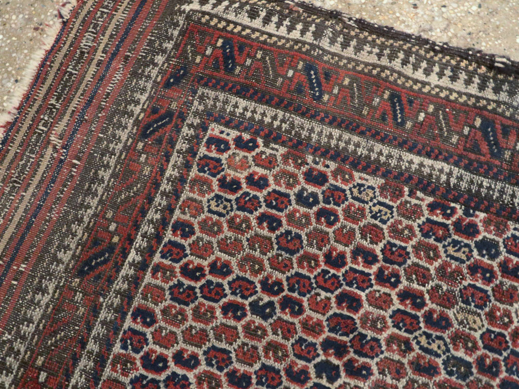 Antique Persian Baluch Distressed Rug, No.21760 - Galerie Shabab