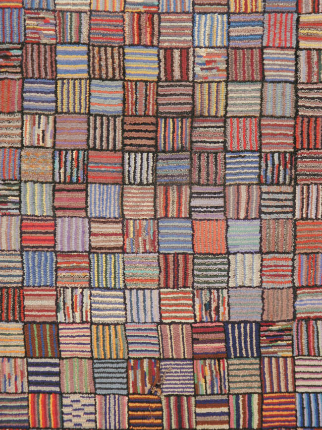 Vintage American Hooked Square Room Size Carpet, No.21764 - Galerie Shabab