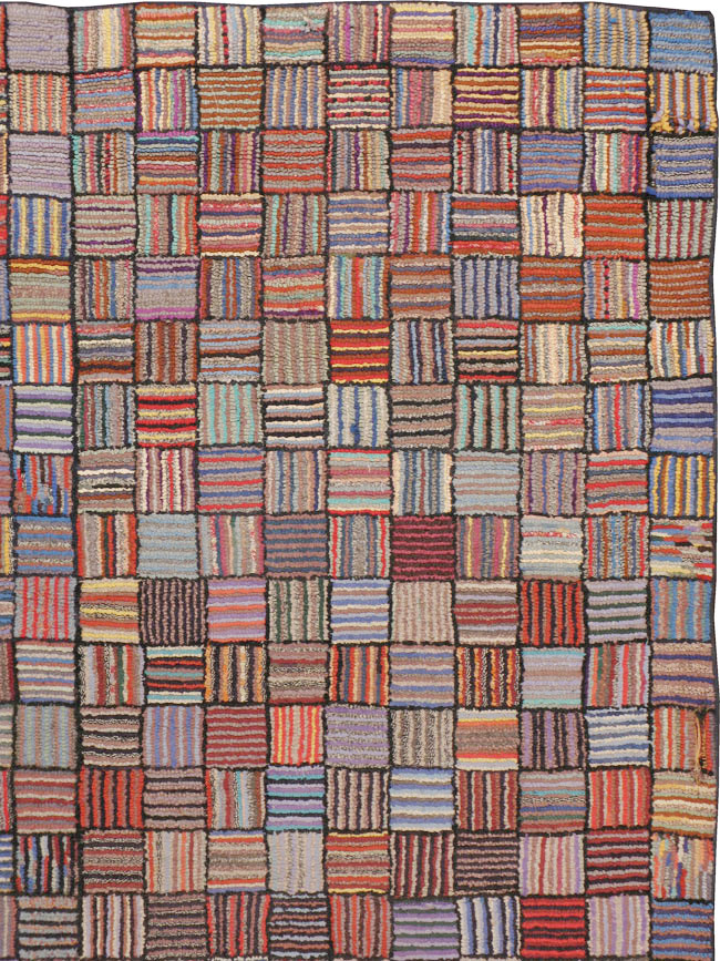 Vintage American Hooked Square Room Size Carpet, No.21764 - Galerie Shabab