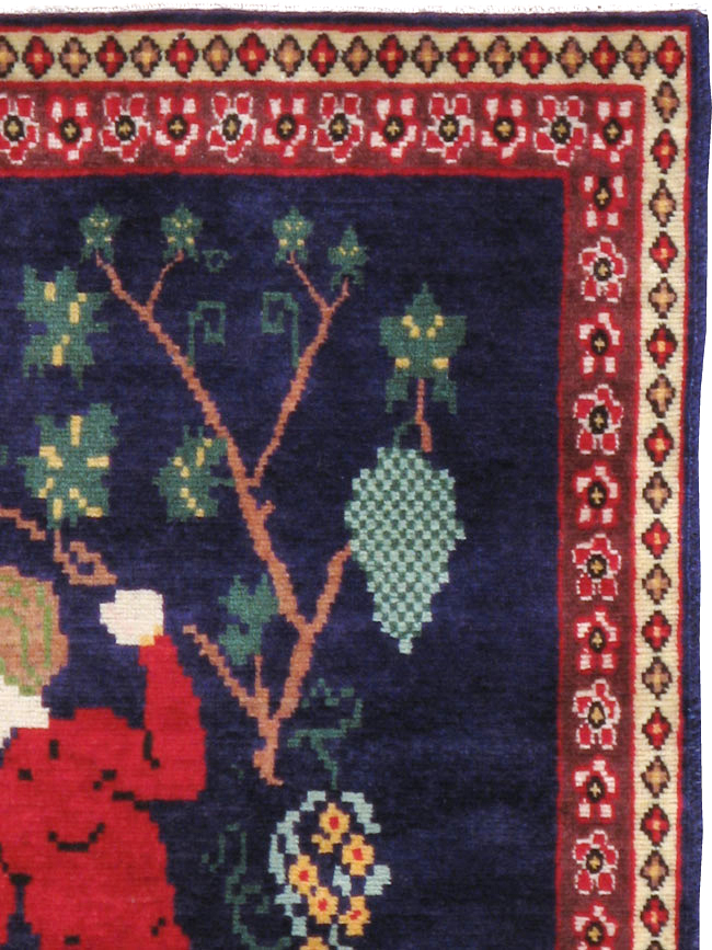 Vintage Persian Tabriz Pictorial Throw Rug, No.21771 - Galerie Shabab