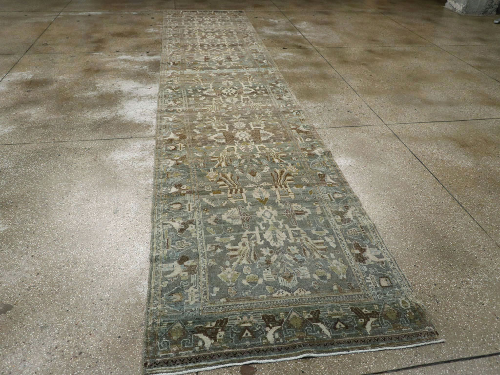 Vintage Persian Malayer Runner, No.21773 - Galerie Shabab