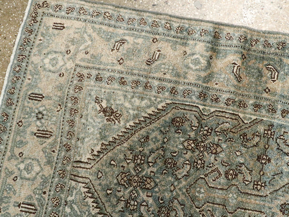 Antique Persian Bibikabad Long Runner, No.21795 - Galerie Shabab