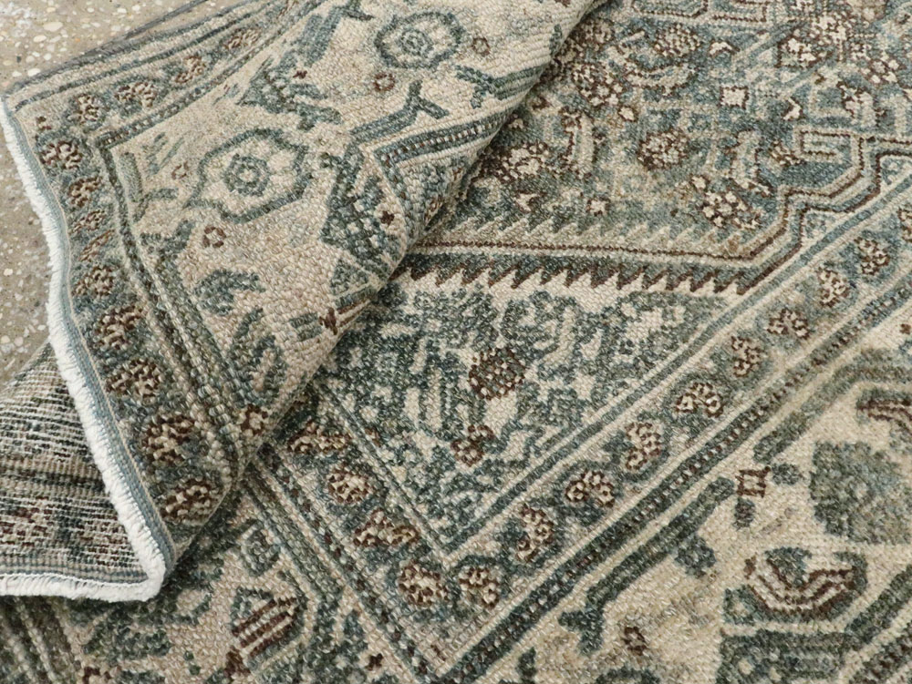 Antique Persian Bibikabad Long Runner, No.21795 - Galerie Shabab