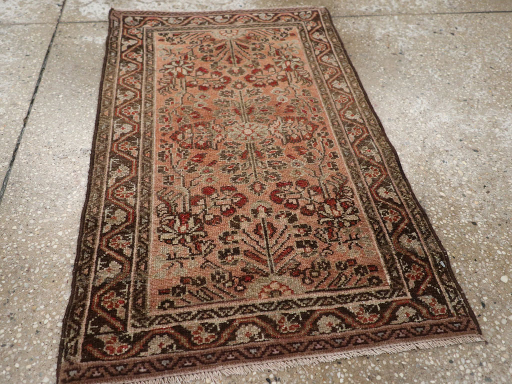 Antique Persian Malayer Throw Rug, No.21823 - Galerie Shabab