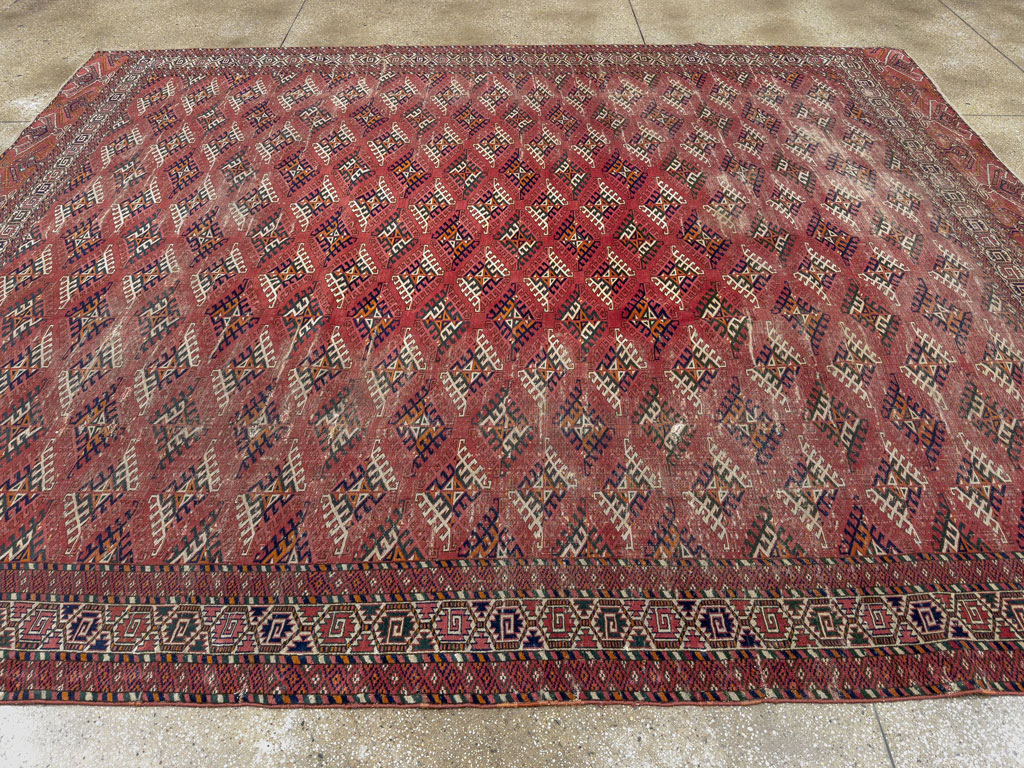 Vintage Persian Bokhara Room Size Carpet, No.21826 - Galerie Shabab