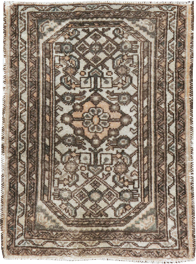 Vintage Persian Malayer Rug, No.21828 - Galerie Shabab