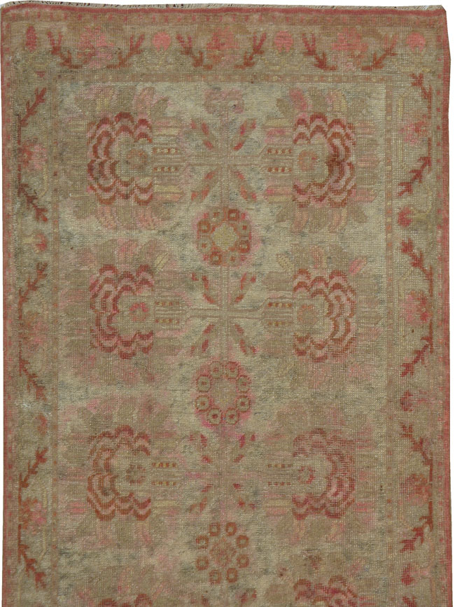 Antique Khotan Runner, No.21840 - Galerie Shabab