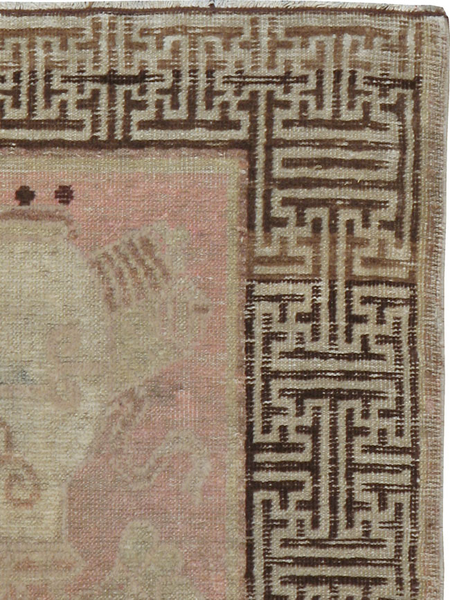 Vintage East Turkestan Khotan Rug, No.21841 - Galerie Shabab