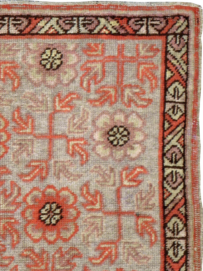 Vintage East Turkestan Khotan Rug, No.21842 - Galerie Shabab