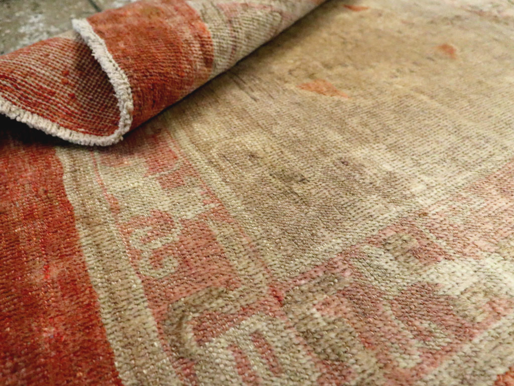 Vintage east Turkestan Khotan Square Rug, No.21843 - Galerie Shabab