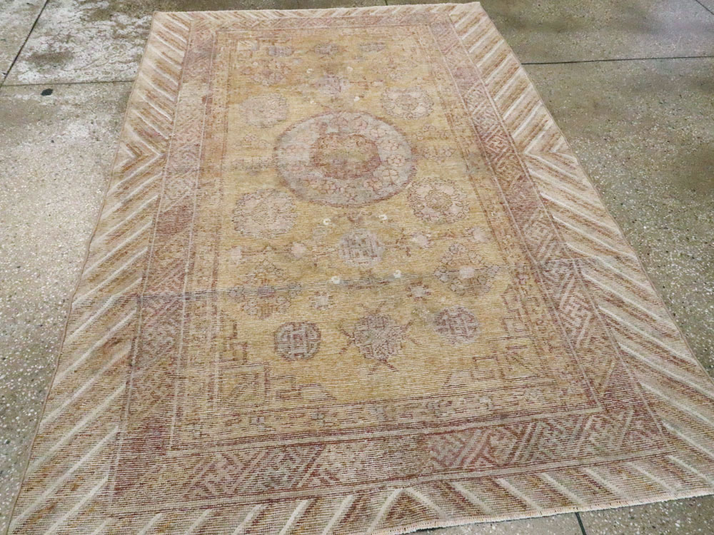 Antique East Turkestan Khotan Rug, No.21844 - Galerie Shabab