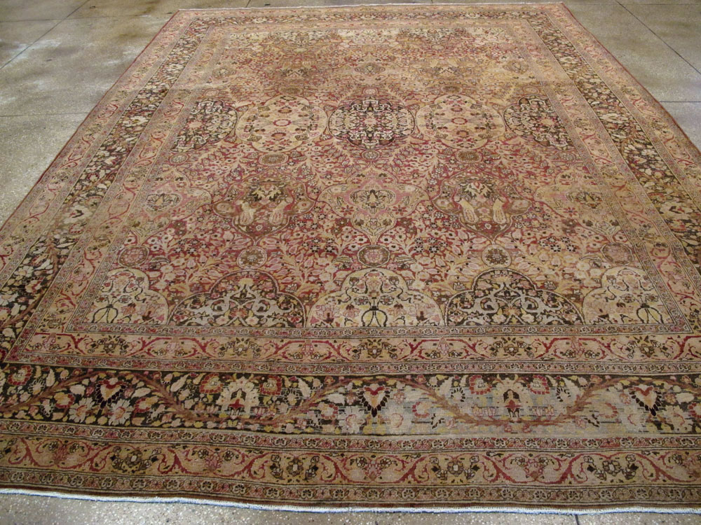 Antique Persian Mashad Carpet, No.21847 - Galerie Shabab