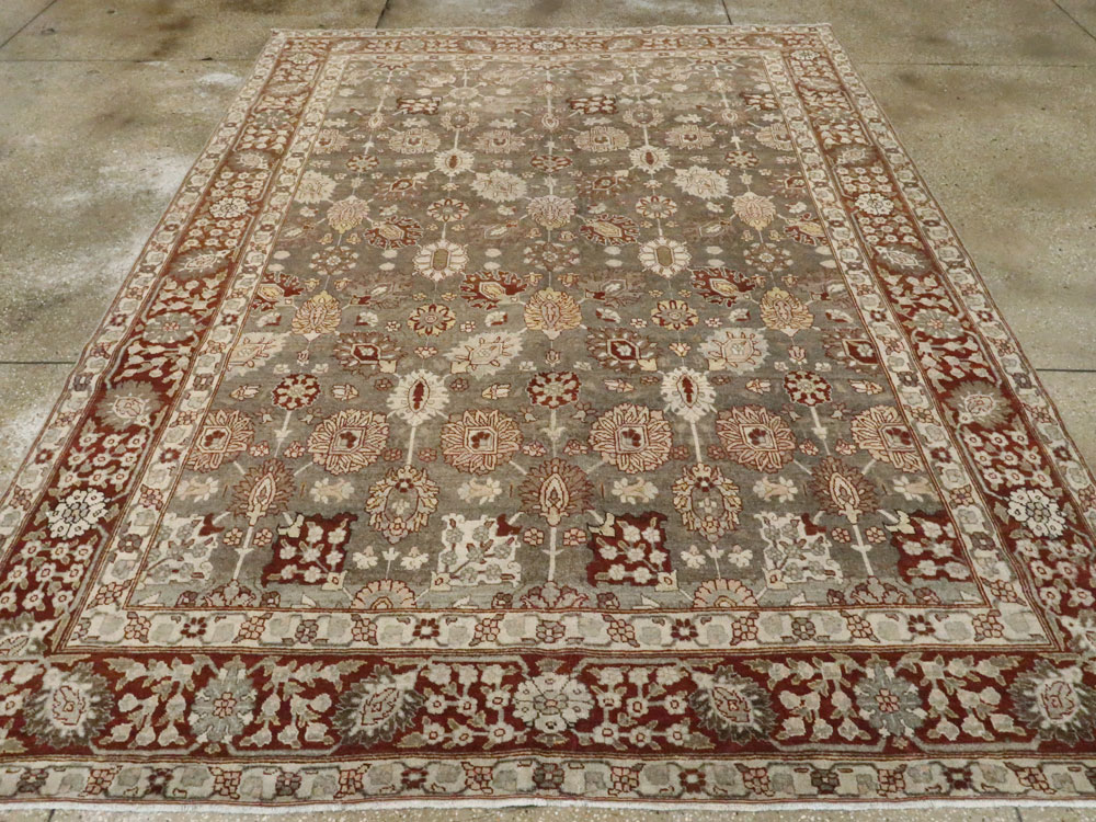 Antique Persian Tabriz Carpet, No.21850 - Galerie Shabab
