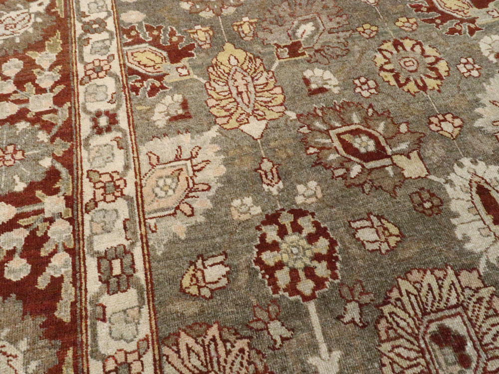 Antique Persian Tabriz Carpet, No.21850 - Galerie Shabab