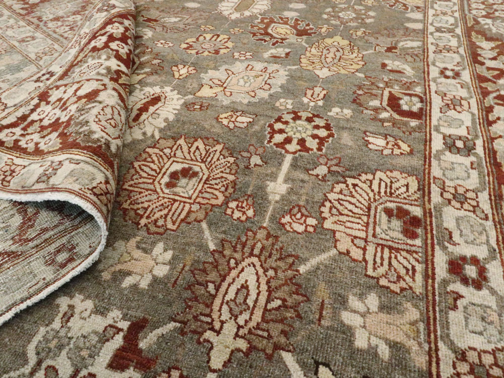 Antique Persian Tabriz Carpet, No.21850 - Galerie Shabab