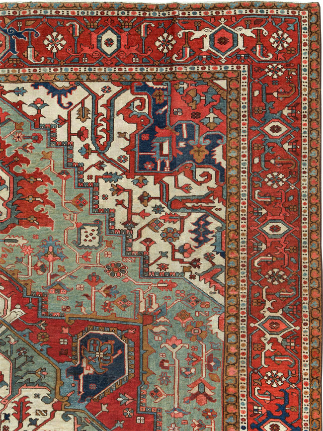Antique Persian Heriz Carpet, No.21858 - Galerie Shabab