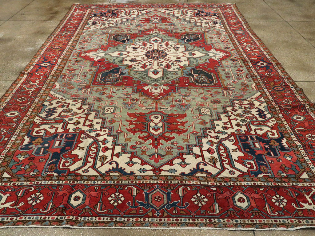 Antique Persian Heriz Carpet, No.21858 - Galerie Shabab