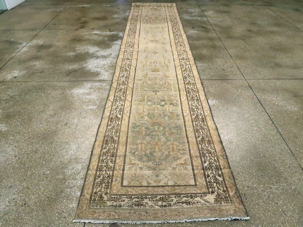 Vintage Persian Malayer Runner, No.21859 - Galerie Shabab