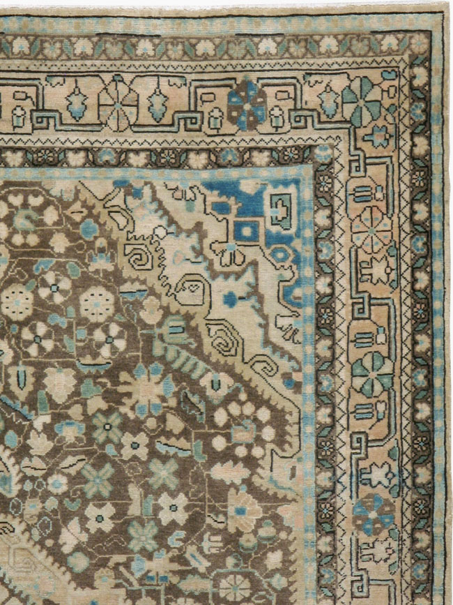 Antique Persian Sarouk Rug, No.21865 - Galerie Shabab