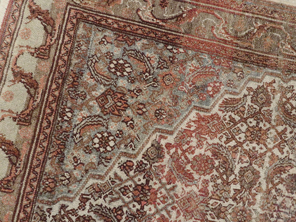 Antique Persian Bibikabad Rug, No.21874 - Galerie Shabab