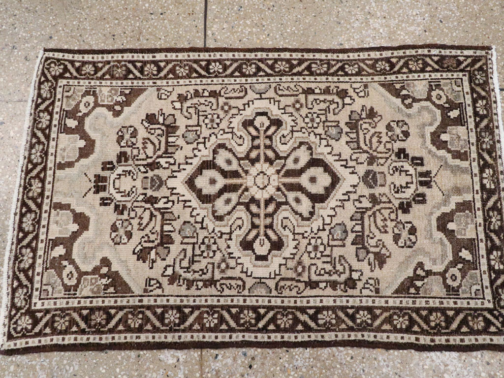 Vintage Persian Malayer Rug, No.21875 - Galerie Shabab