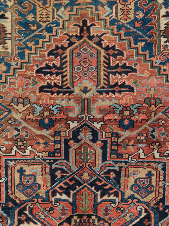 Antique Persian Heriz Carpet, No.21883 - Galerie Shabab