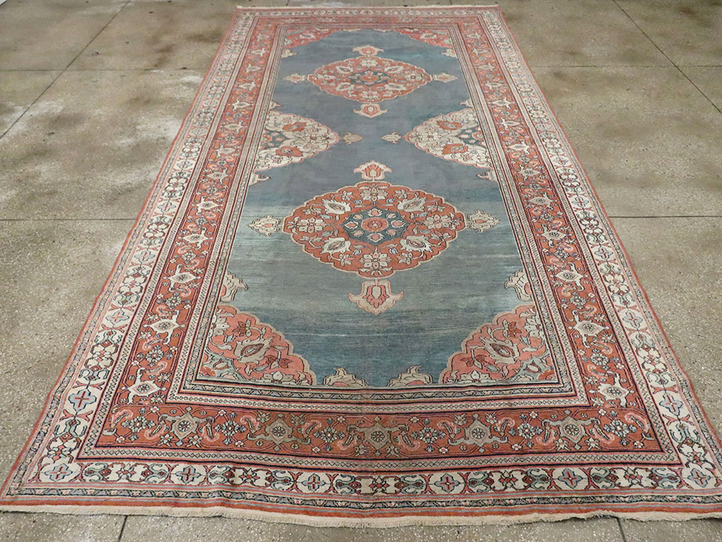 Antique Persian Dorokhsh Carpet, No.21886 - Galerie Shabab