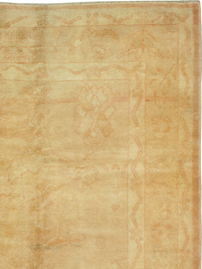 Antique Turkish Oushak Carpet, No.21891 - Galerie Shabab